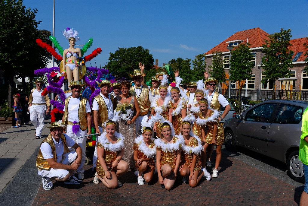 ../Images/Zomercarnaval Noordwijkerhout 011.jpg